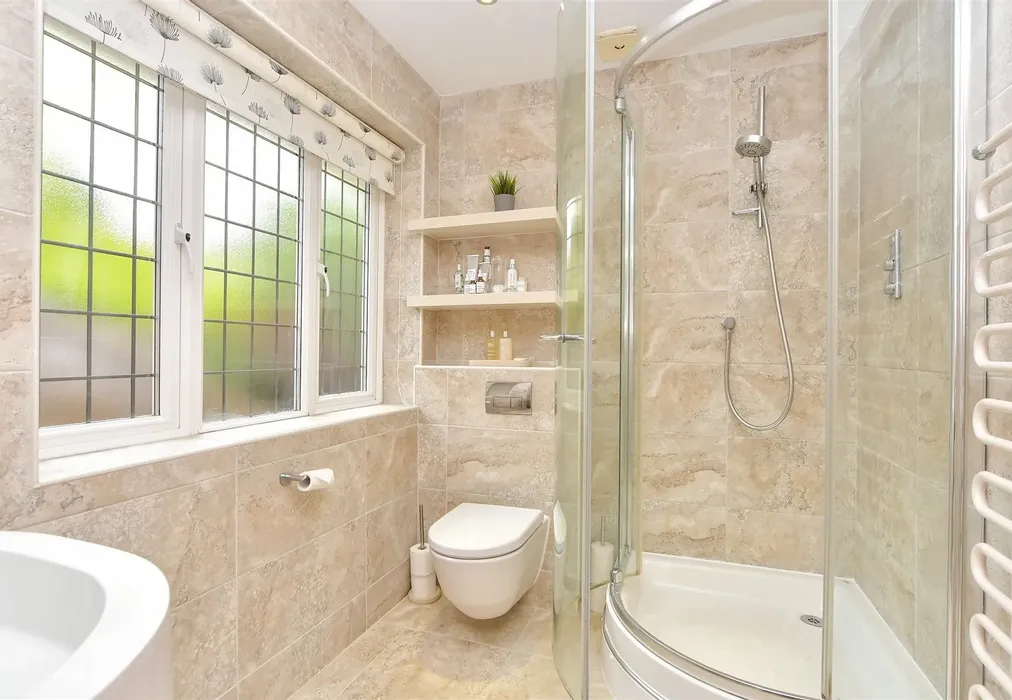Shower Room - Mount Lane, Hartlip, Sittingbourne, Kent - Wards of Kent