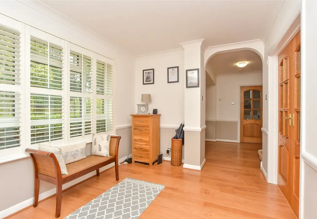 Reception Area - Mount Lane, Hartlip, Sittingbourne, Kent - Wards of Kent