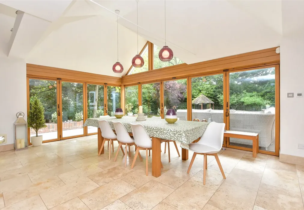 Breakfast Area - Mount Lane, Hartlip, Sittingbourne, Kent - Wards of Kent