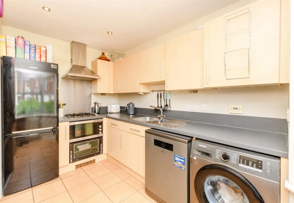 Kitchen - Toad Hall Crescent, Chattenden, Rochester, Kent - Wards of Kent