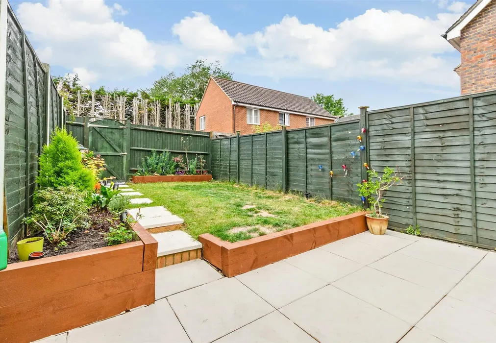 Rear Garden - Toad Hall Crescent, Chattenden, Rochester, Kent - Wards of Kent