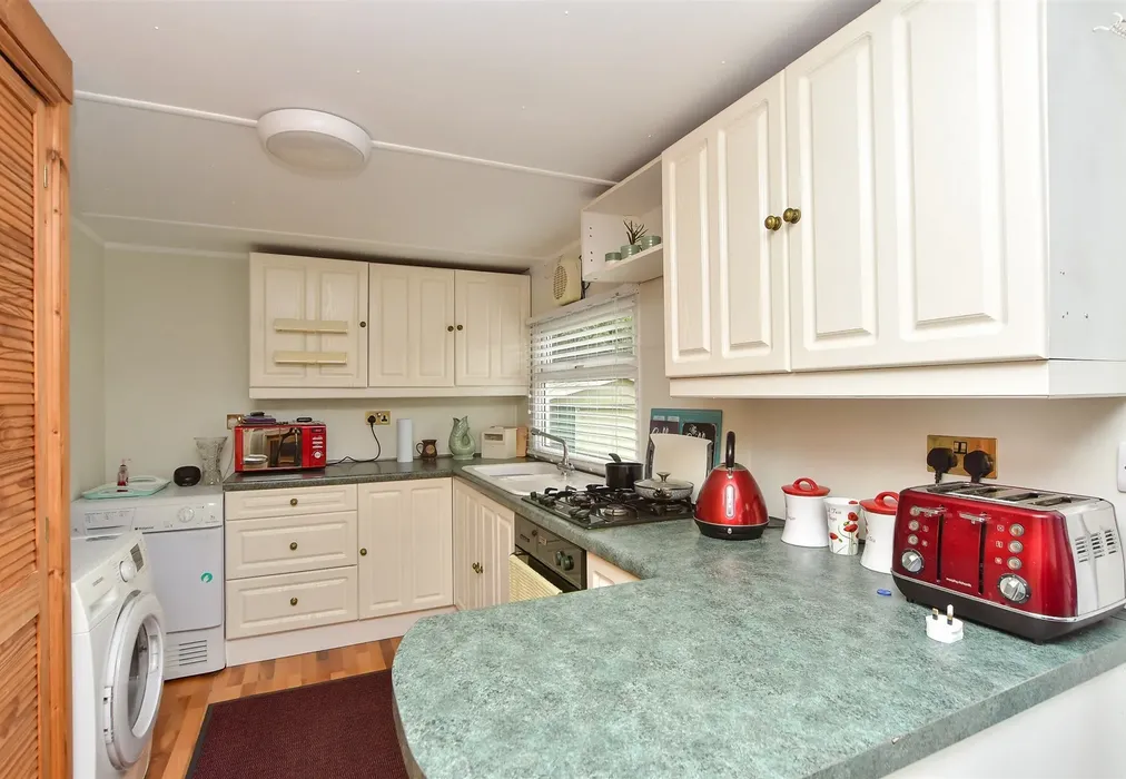 Kitchen/Breakfast Room - Otterham Quay Lane, Rainham, Gillingham, Kent - Wards of Kent
