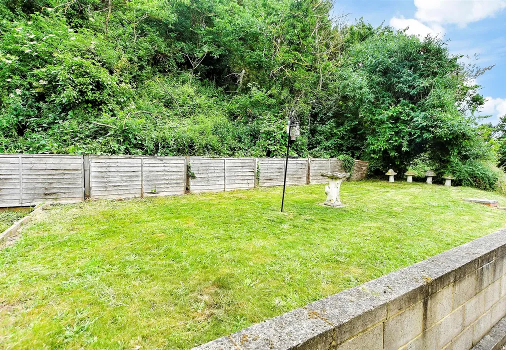 Rear Garden - Otterham Quay Lane, Rainham, Gillingham, Kent - Wards of Kent