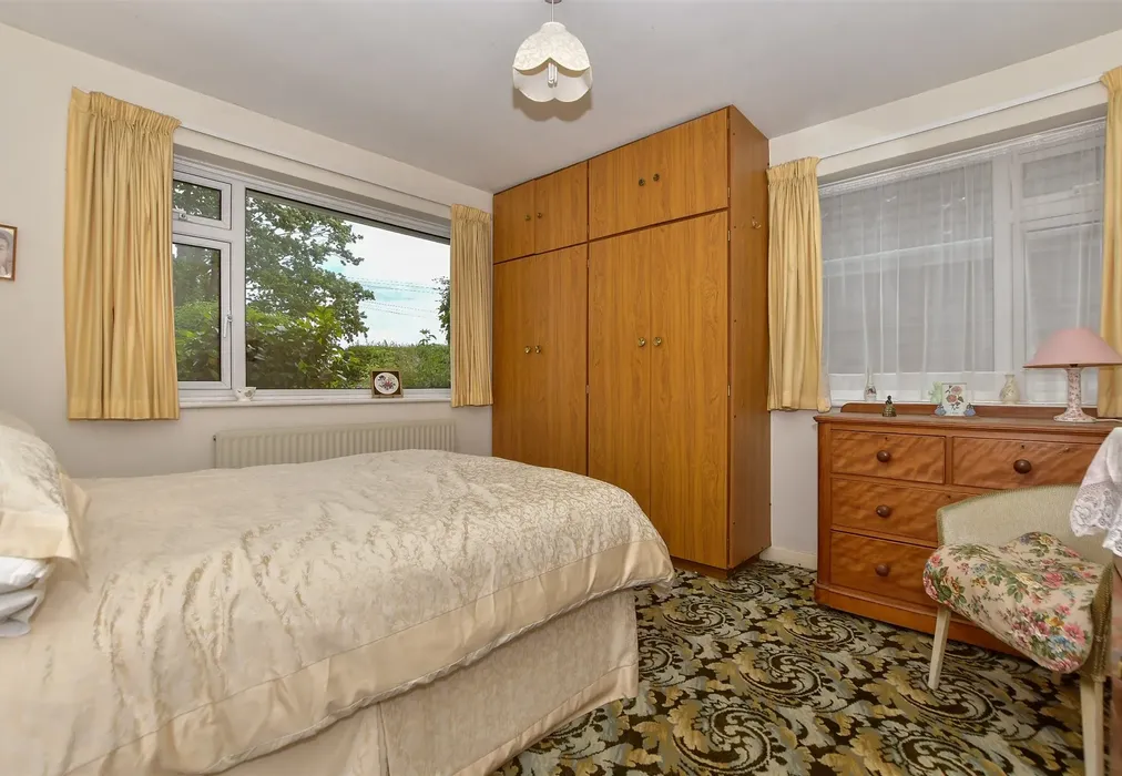 Bedroom 1 - Haste Hill Road, Boughton Monchelsea, Maidstone, Kent - Wards of Kent