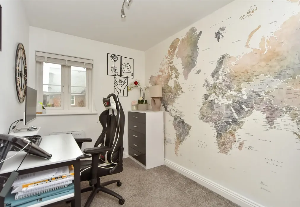 Bedroom 4 - Oaklands, Loose, Maidstone, Kent - Wards of Kent