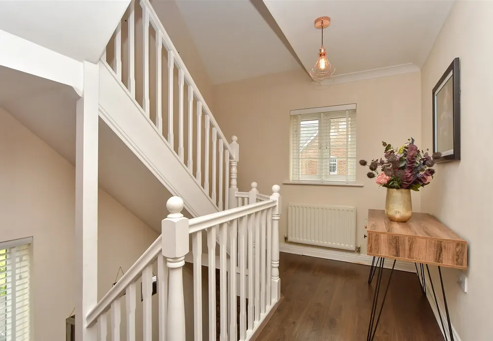 Landing - Oaklands, Loose, Maidstone, Kent - Wards of Kent