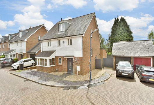 Oaklands, Loose, Maidstone, Kent - Wards of Kent