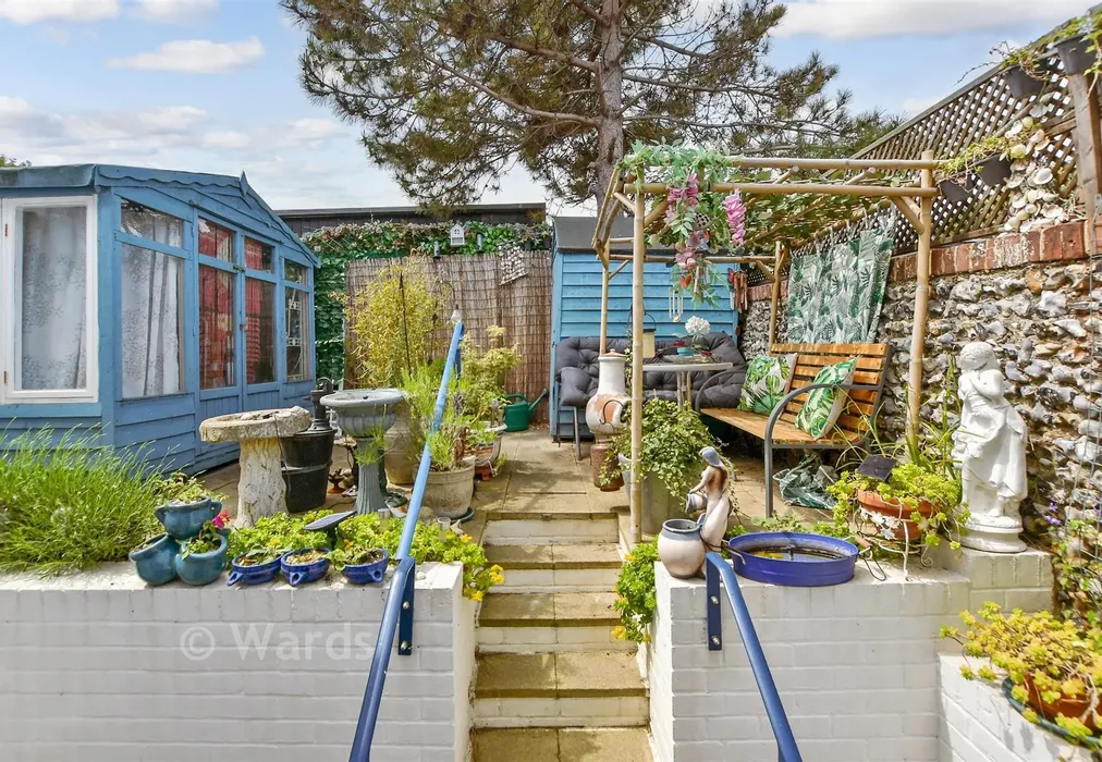 Rear Garden - Eastern Esplanade, Broadstairs, Kent - Wards of Kent