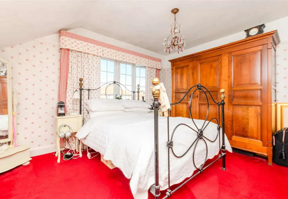 Bedroom 1 - Coronation Close, Bexley, Kent - Wards of Kent