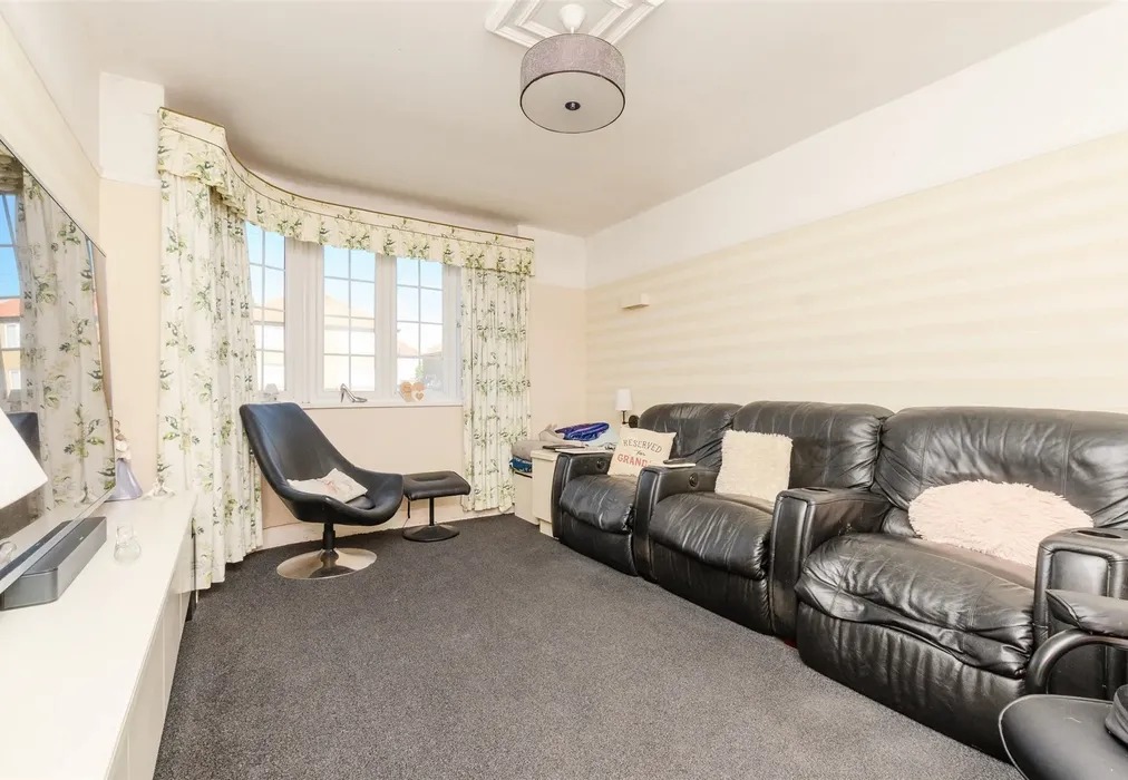 Lounge - Coronation Close, Bexley, Kent - Wards of Kent