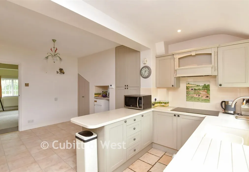 Kitchen/ Breakfast Room - Dallas Lane, Barcombe, Lewes, East Sussex - Wards of Kent