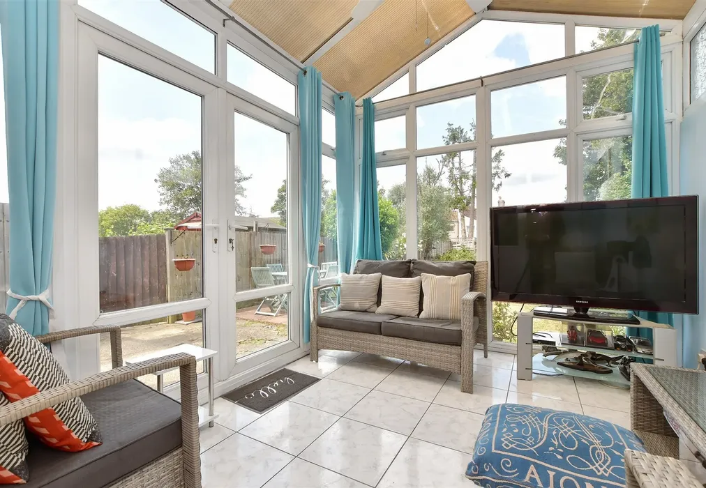 Conservatory - Winterbourne Road, Thornton Heath, Surrey - Wards of Kent