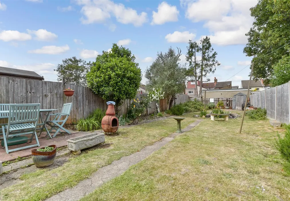 Rear Garden - Winterbourne Road, Thornton Heath, Surrey - Wards of Kent