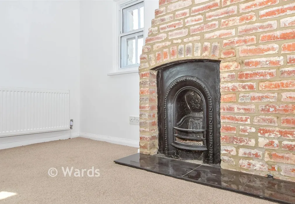 Internal Lifestyle Photograph - High Street, Hadlow, Tonbridge, Kent - Wards of Kent