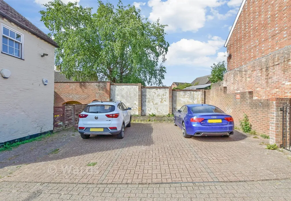 Driveway/Parking - High Street, Hadlow, Tonbridge, Kent - Wards of Kent