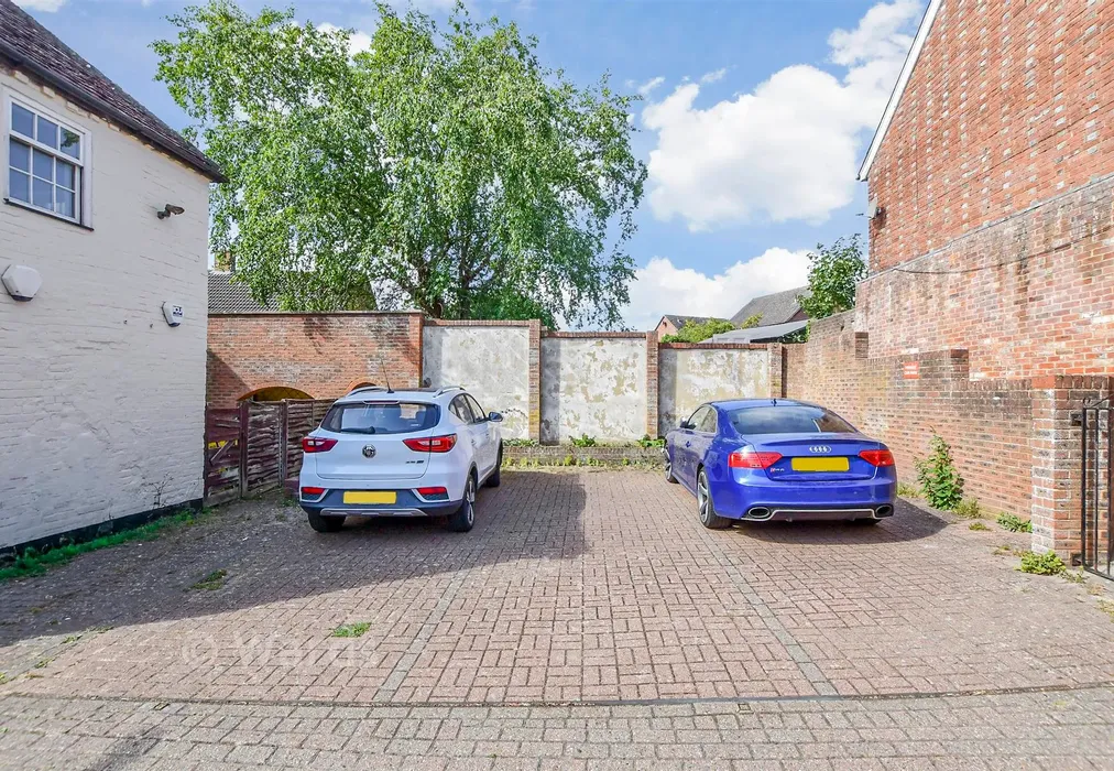 Driveway/Parking - High Street, Hadlow, Tonbridge, Kent - Wards of Kent