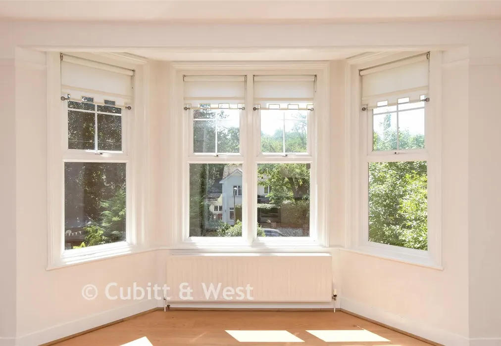 Internal Feature - Doods Road, Reigate, Surrey - Wards of Kent