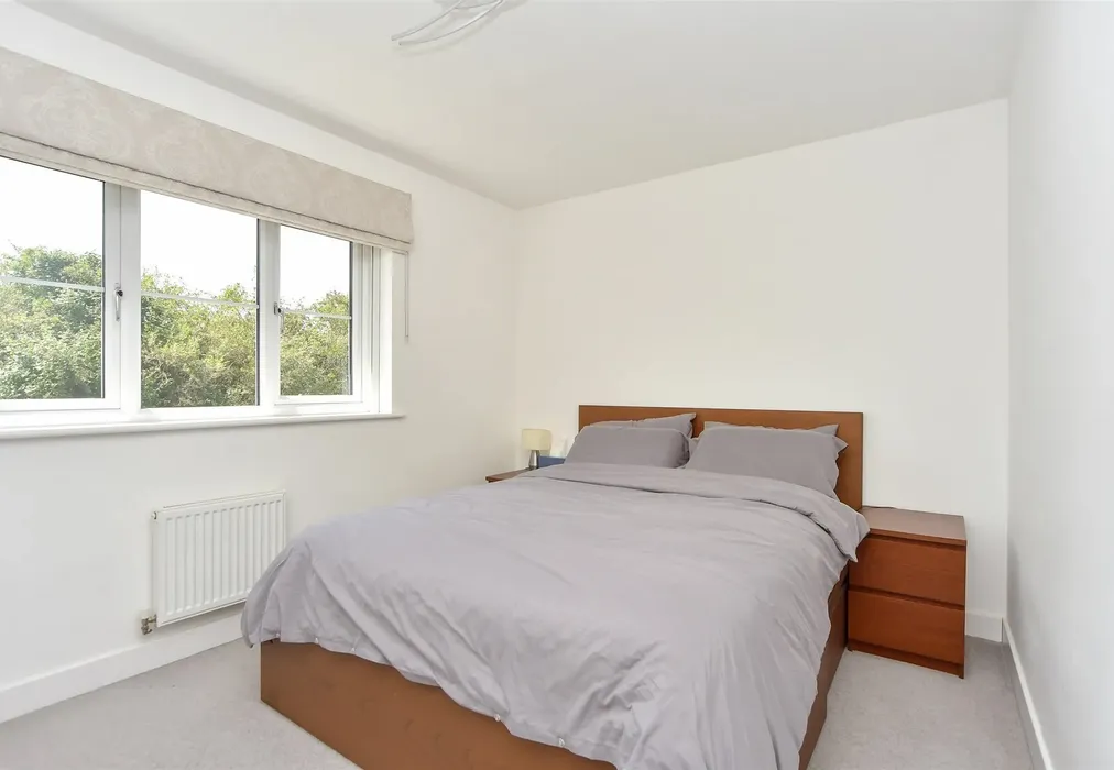 Bedroom 1 - Haffenden Avenue, Sittingbourne, Kent - Wards of Kent