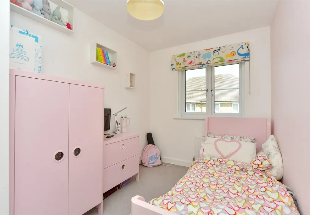 Bedroom 2 - Haffenden Avenue, Sittingbourne, Kent - Wards of Kent