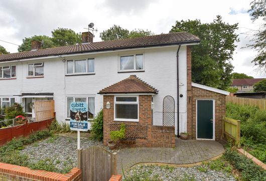 Latimer Close, Crawley, West Sussex - Wards of Kent