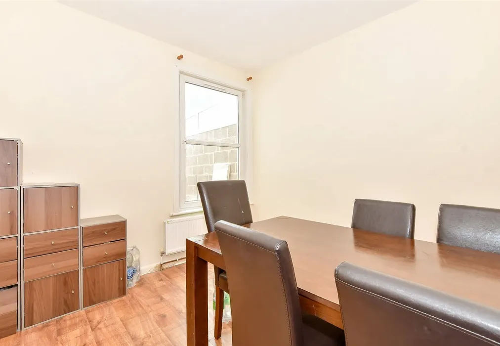 Dining Room - Agincourt Road, Portsmouth, Hampshire - Wards of Kent