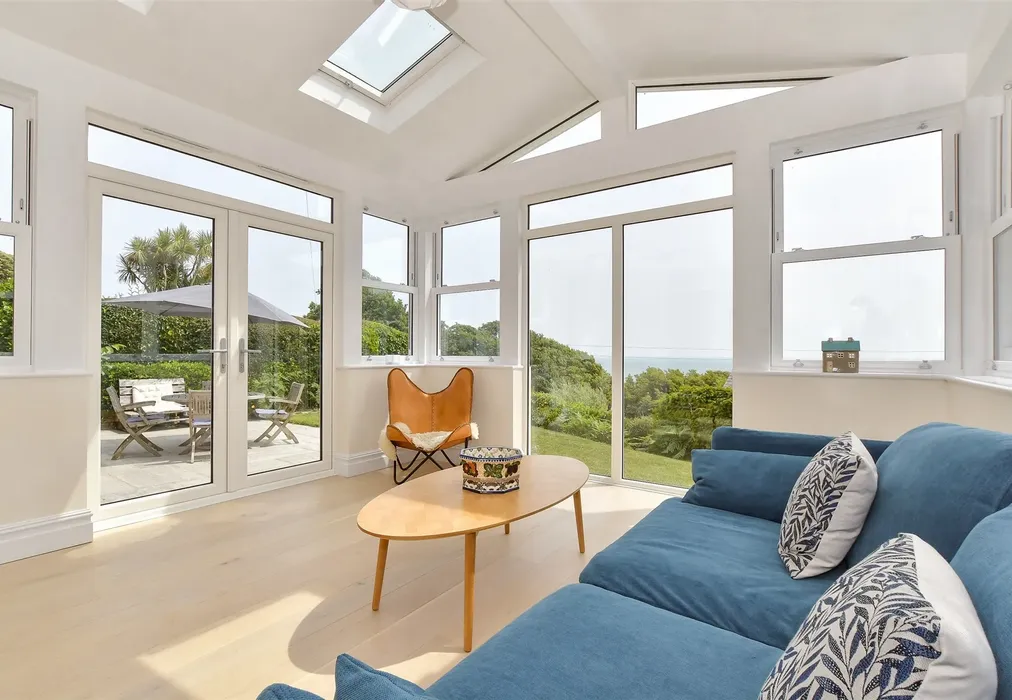 Sun Room - Spindlers Road, Ventnor, Isle of Wight - Wards of Kent