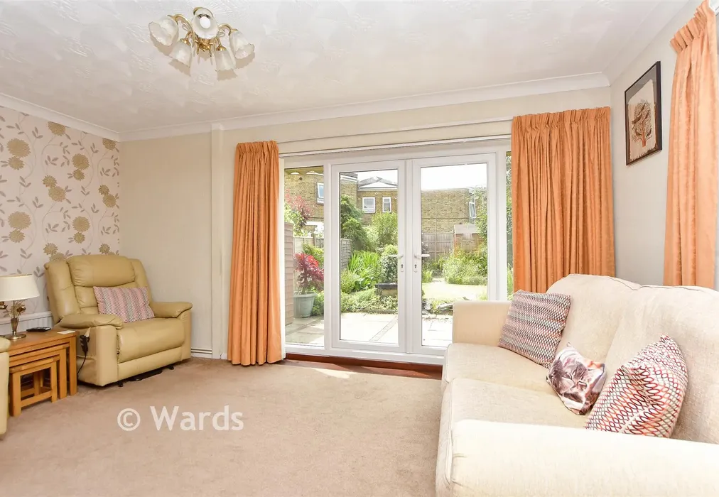 Lounge - Stephens Close, Faversham, Kent - Wards of Kent