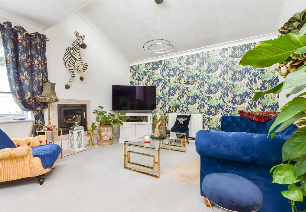 Lounge/Dining Room - Dane Road, Minnis Bay, Birchington, Kent - Wards of Kent