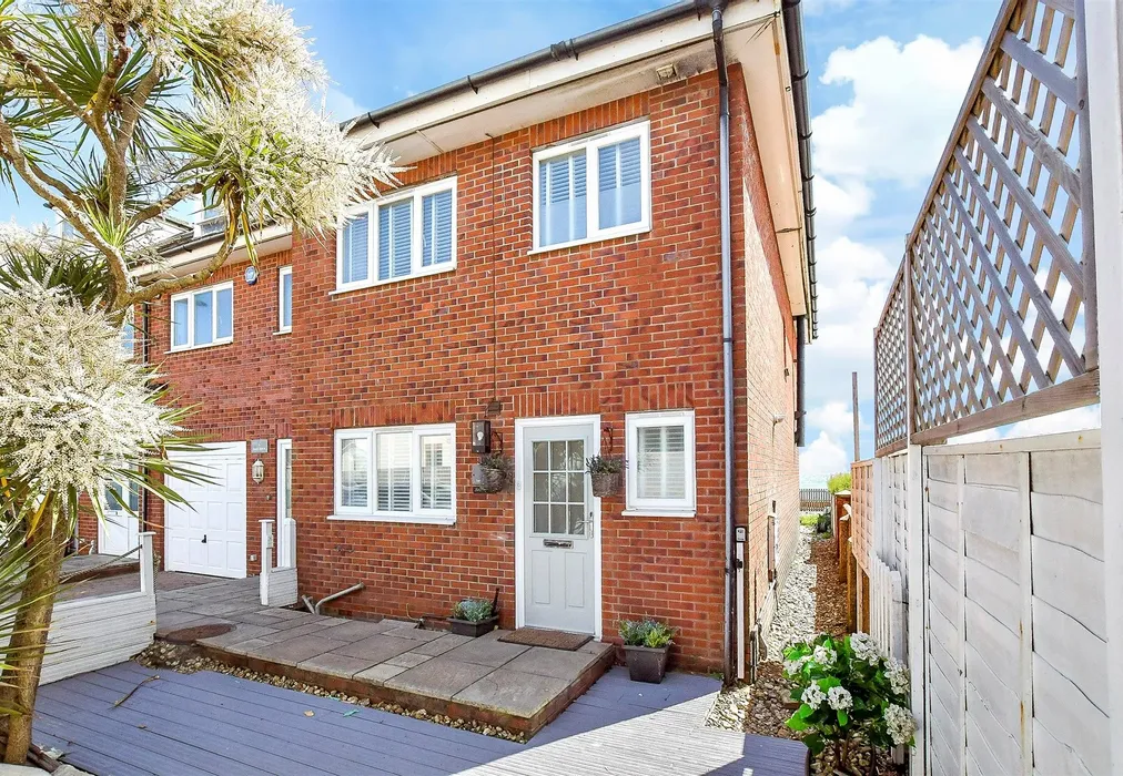 External (Web) - Hillfield Road, Selsey, Chichester, West Sussex - Wards of Kent