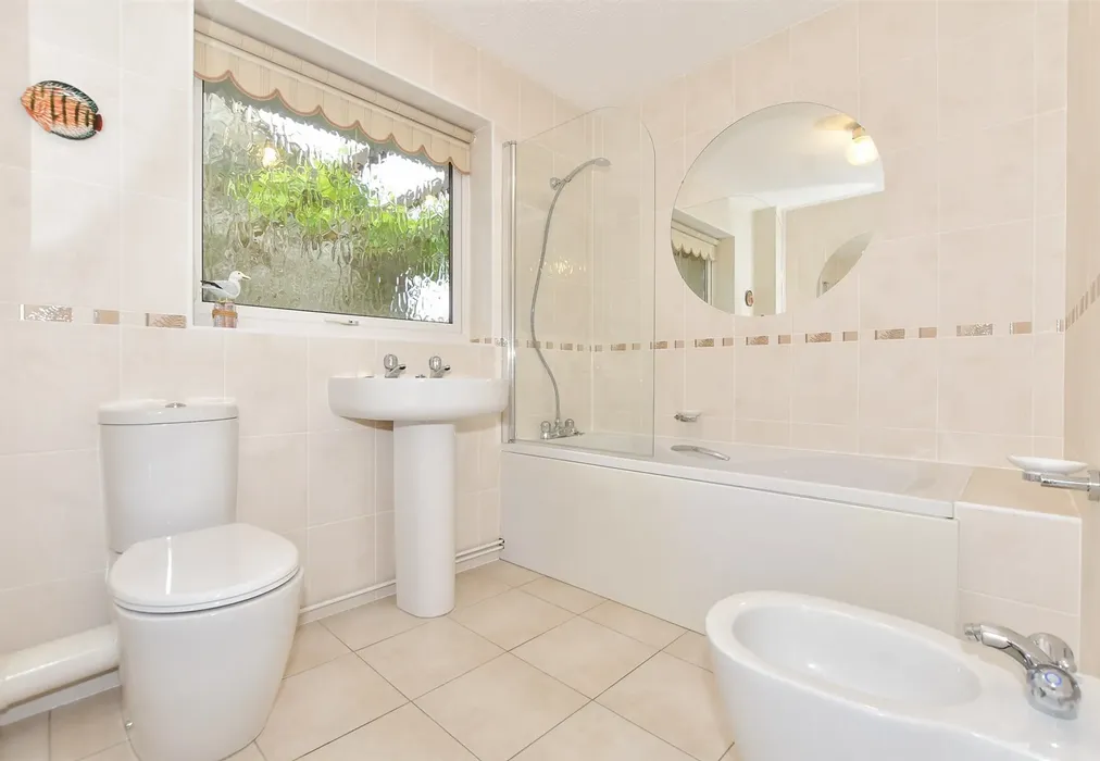 Bathroom - Bewsbury Crescent, Whitfield, Dover, Kent - Wards of Kent