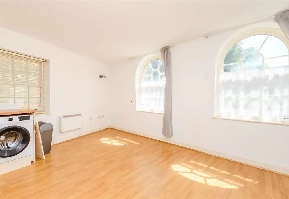 Lounge/Kitchen/Diner - New Road, Rochester, Kent - Wards of Kent