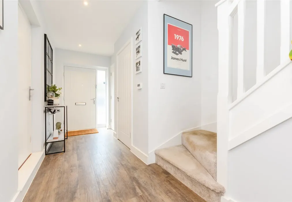 Hallway - Glenway road, Rochester, Kent - Wards of Kent