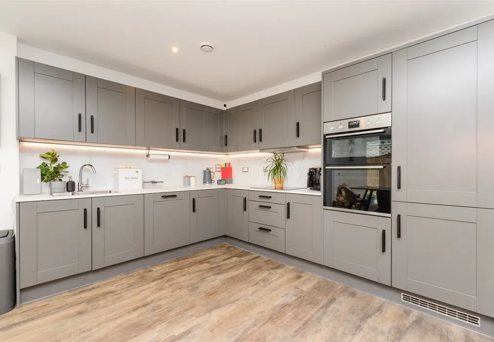 Kitchen/Diner - Glenway road, Rochester, Kent - Wards of Kent
