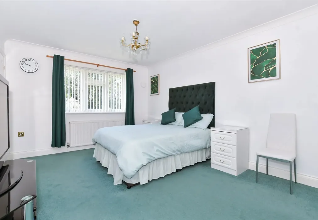 Bedroom 1 - Ashford Road, Harrietsham, Maidstone, Kent - Wards of Kent