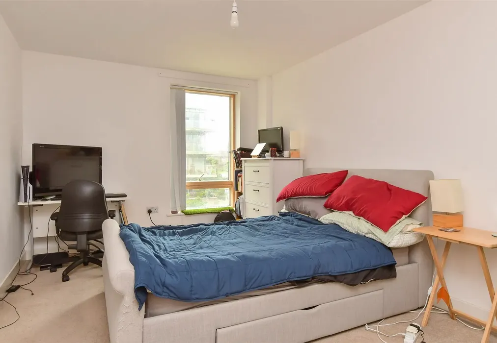 Bedroom 2 - Pankhurst Avenue, Brighton, East Sussex - Wards of Kent