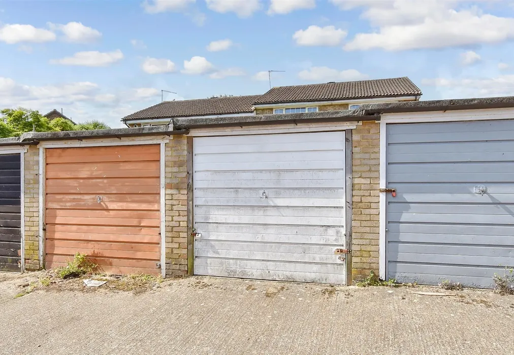 Garage - Bentley Close, Lords Wood, Chatham, Kent - Wards of Kent