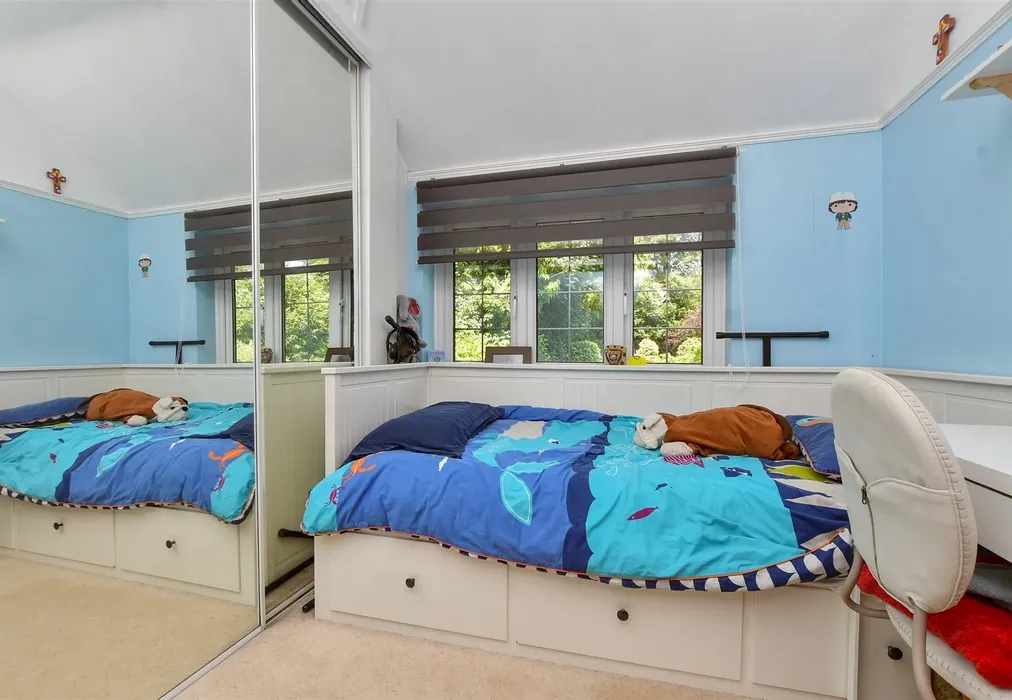 Bedroom 3 - Grovelands Road, Purley, Surrey - Wards of Kent