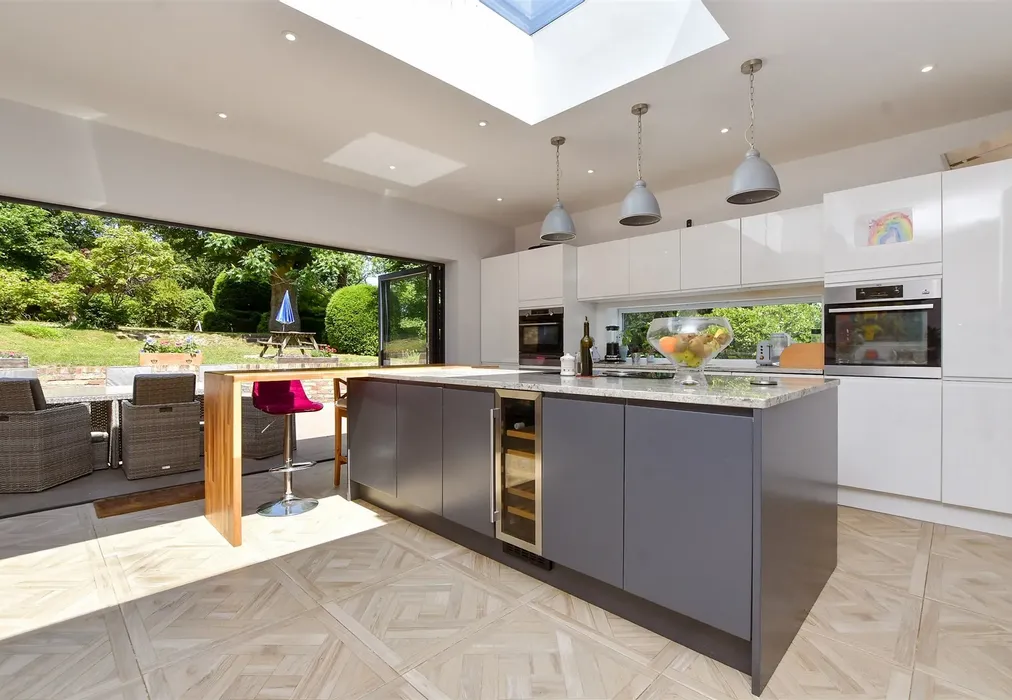 Kitchen / Dining Area - Grovelands Road, Purley, Surrey - Wards of Kent
