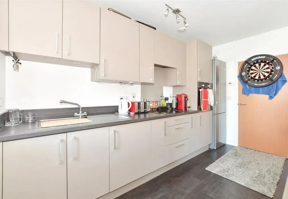 Lounge/Kitchen - Rapley Rise, Southwater, Horsham, West Sussex - Wards of Kent