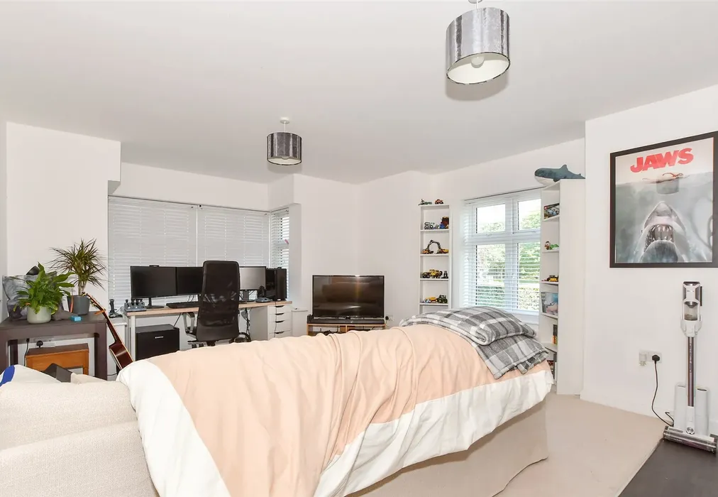 Lounge/Kitchen - Rapley Rise, Southwater, Horsham, West Sussex - Wards of Kent