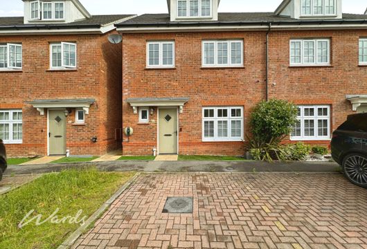 Brick Gardens Ryarsh ME19 - Wards of Kent