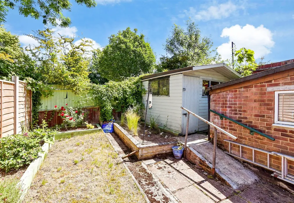 Rear Garden - Foxden Drive, Downswood, Maidstone, Kent - Wards of Kent