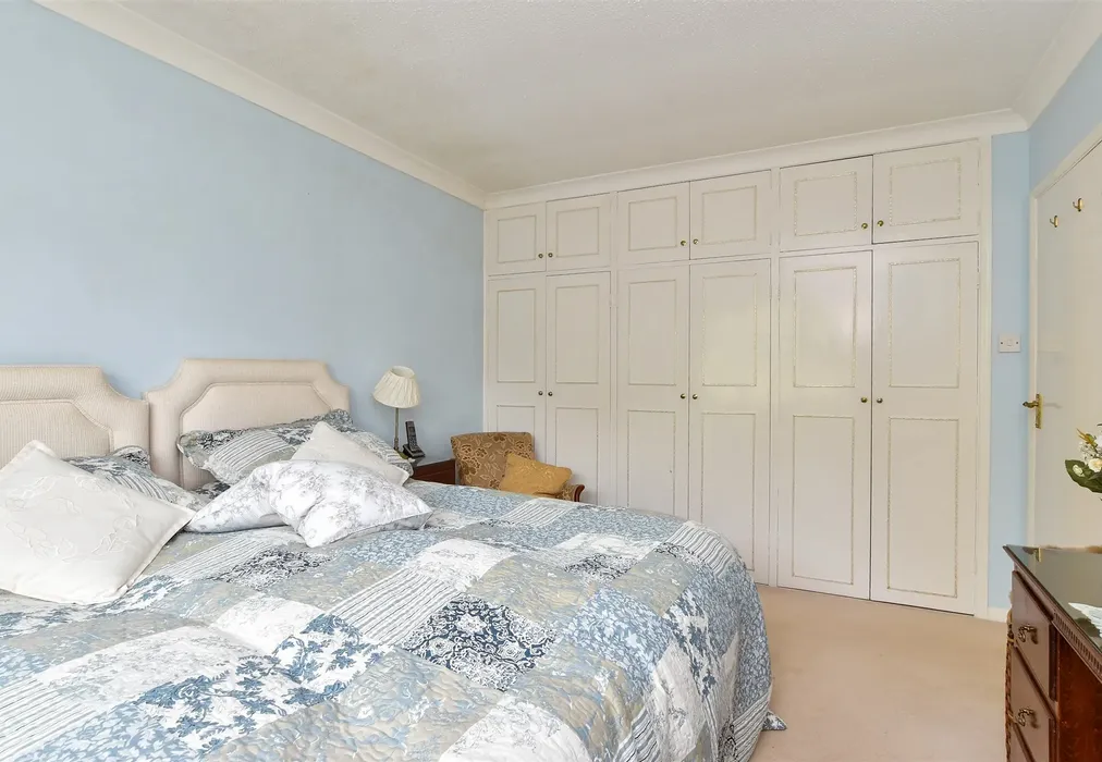 Bedroom 1 - McWilliam Road, Woodingdean, Brighton, East Sussex - Wards of Kent