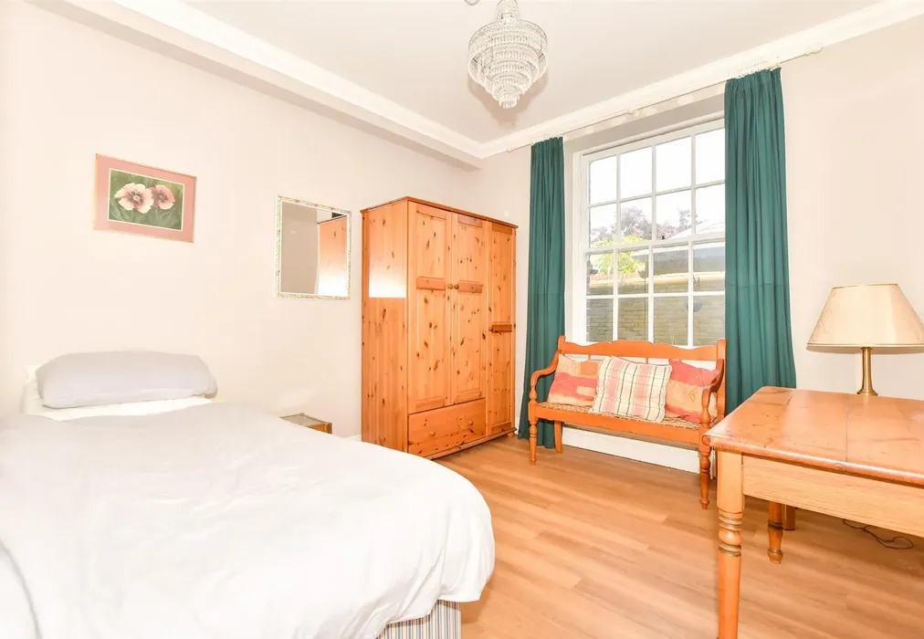 Bedroom 2 - Halliday Drive, Deal, Kent - Wards of Kent