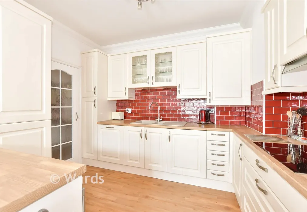 Kitchen - Halliday Drive, Deal, Kent - Wards of Kent