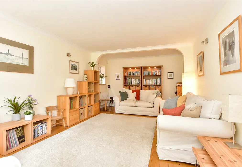 Lounge - Hempstead Road, Hempstead, Gillingham, Kent - Wards of Kent