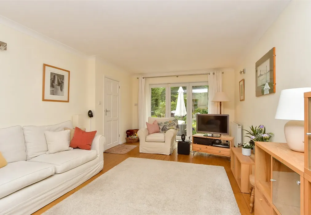 Lounge - Hempstead Road, Hempstead, Gillingham, Kent - Wards of Kent