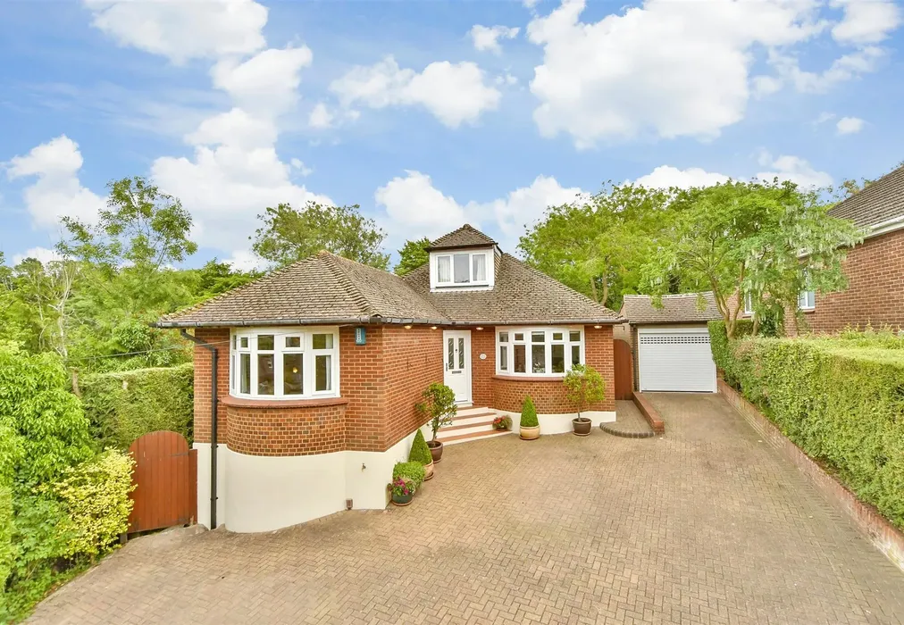 External (Web) - Hempstead Road, Hempstead, Gillingham, Kent - Wards of Kent