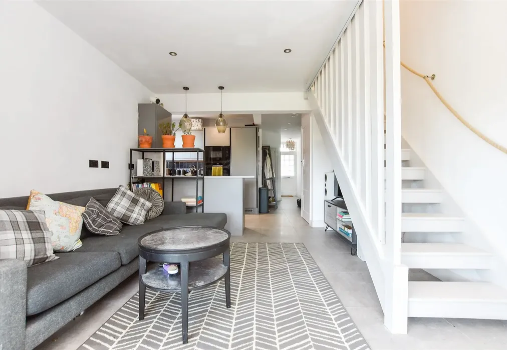 Kitchen/Lounge - Pegwell Avenue, Ramsgate, Kent - Wards of Kent