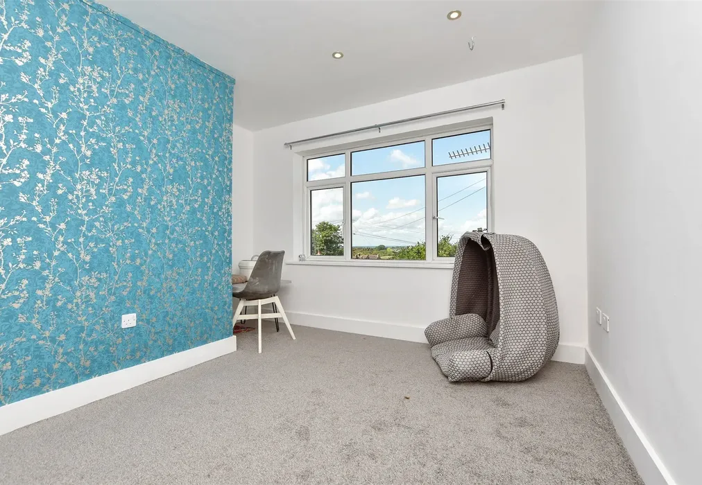 Bedroom 2 - Pegwell Avenue, Ramsgate, Kent - Wards of Kent